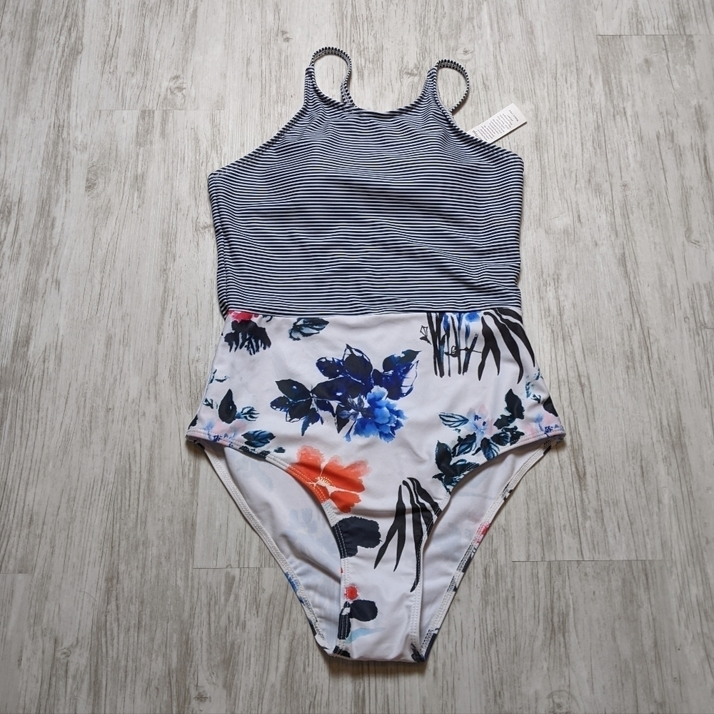 NWT Verano Playa One Piece Women's Navy Stripe and White Floral Swim Suit Size S